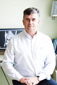 Dr Jacek Walawski